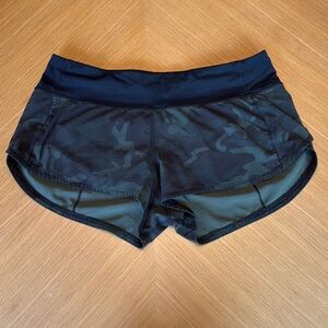 Lululemon - lined speed up shorts 4”